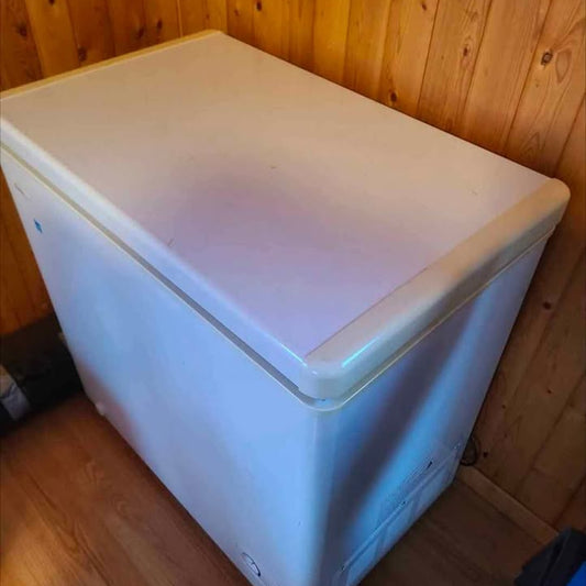 Danby Chest Freezer 5.1 cu. ft - Free Delivery
